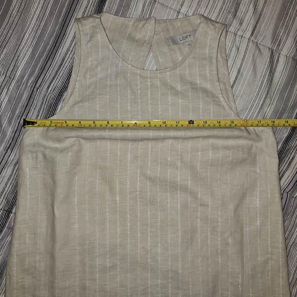 LOFT Linen Blend Sleeveless Shift Dress Size 4 Beige Shimmer Stripe A-Line - Picture 11 of 12